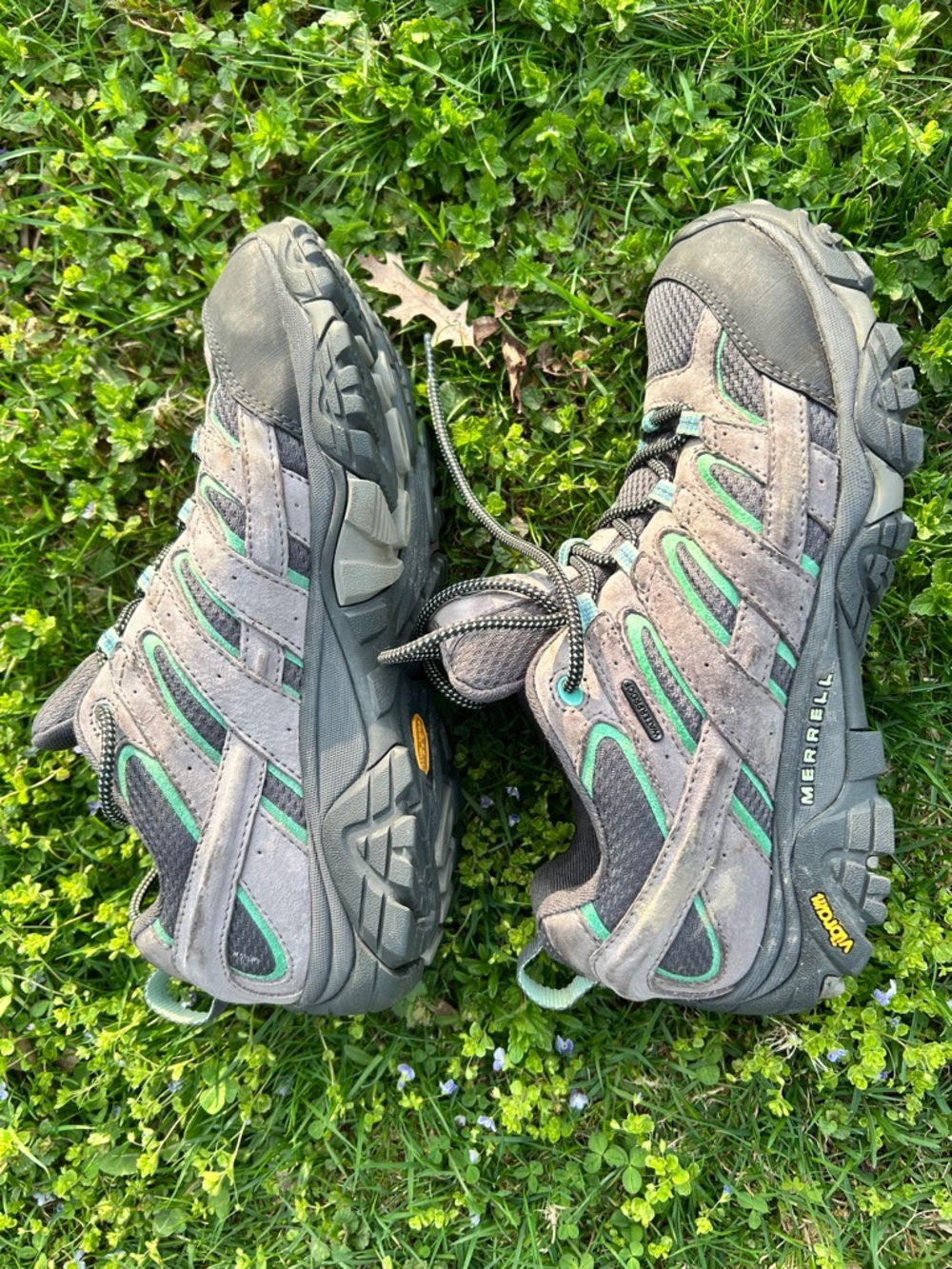 MERRELL Moab 2 Waterproof Hiking Shoes -Drizzle/Mint Color - Woman’s Size 10.5 - Picture 5 of 7